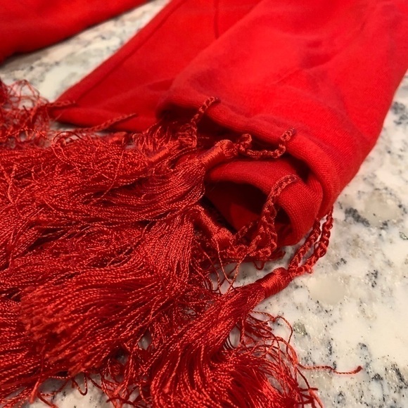 GIVENCHY Wool Wrap Throw - 24”X80” - Picture 9 of 14